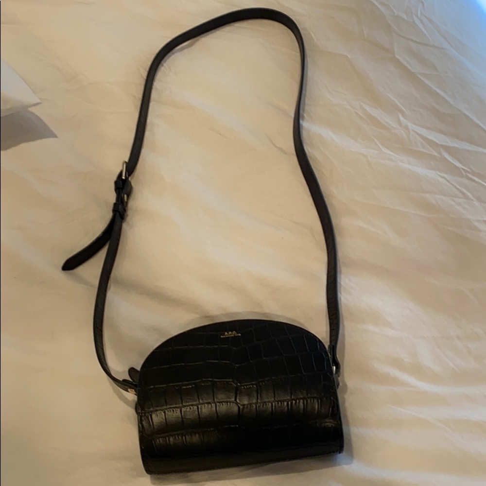 APC alligator mini demi luna